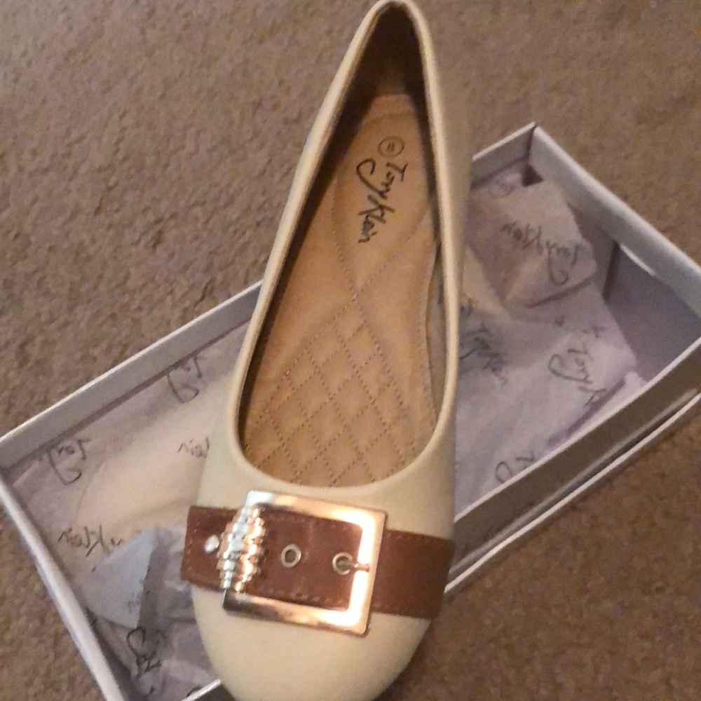 Cute flats